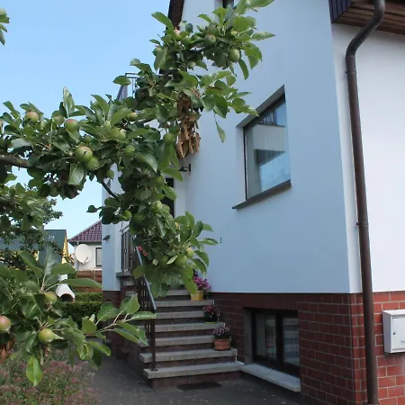 Cozy In With Garden Apartment Rerik